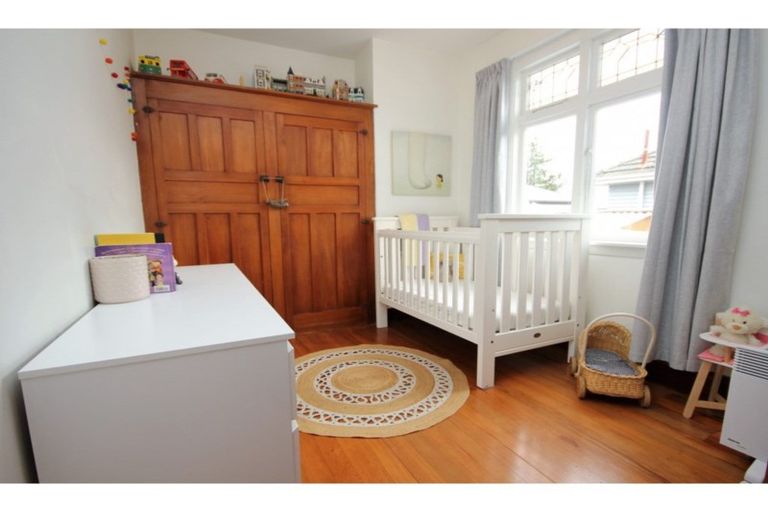 Photo of property in 1/45 Frankleigh Street, Somerfield, Christchurch, 8024