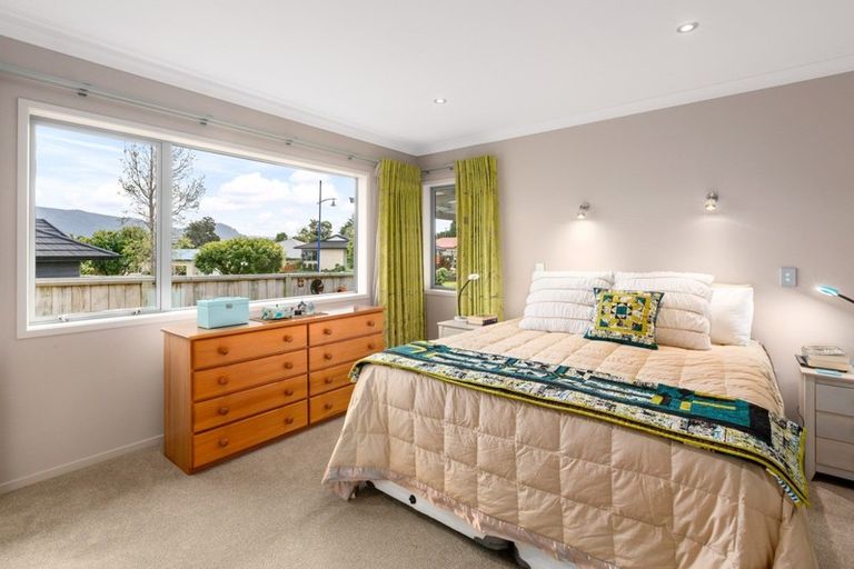 Photo of property in 1 Riverside Place, Katikati, 3129