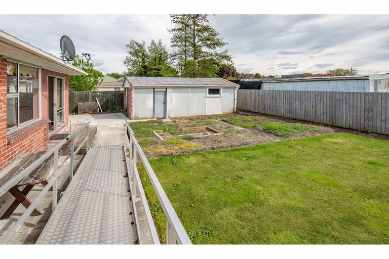 Photo of property in 19 Bourne Crescent, Papanui, Christchurch, 8053