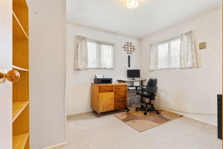 Photo of property in 47 Costley Street, Carterton, 5713