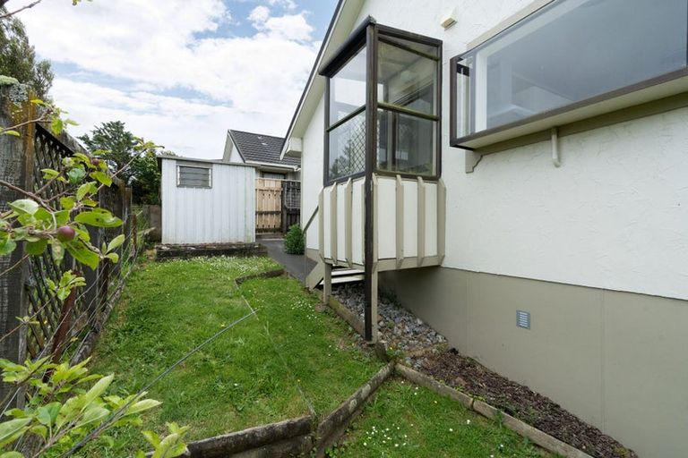 Photo of property in 1/37 Bracken Road, Paparangi, Wellington, 6037