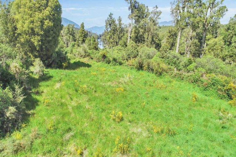 Photo of property in 1946 Arnold Valley Road, Moana, Dobson, 7872