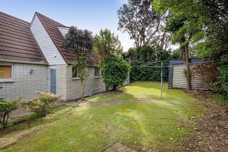 Photo of property in 1138 South Road, Oakura, 4314