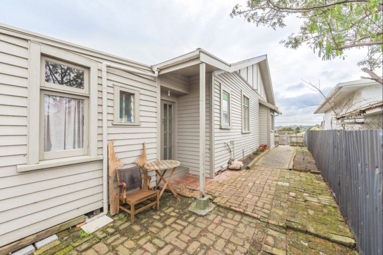Photo of property in 79 Alma Road, Gonville, Whanganui, 4501