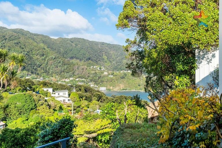 Photo of property in 51 Howard Road, Point Howard, Lower Hutt, 5013