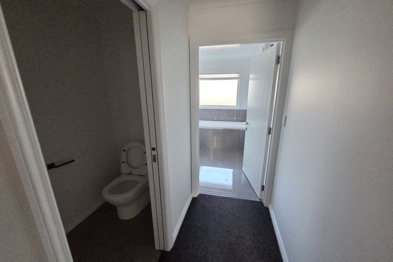 Photo of property in 16 Highgate Drive, Rangiora, 7400