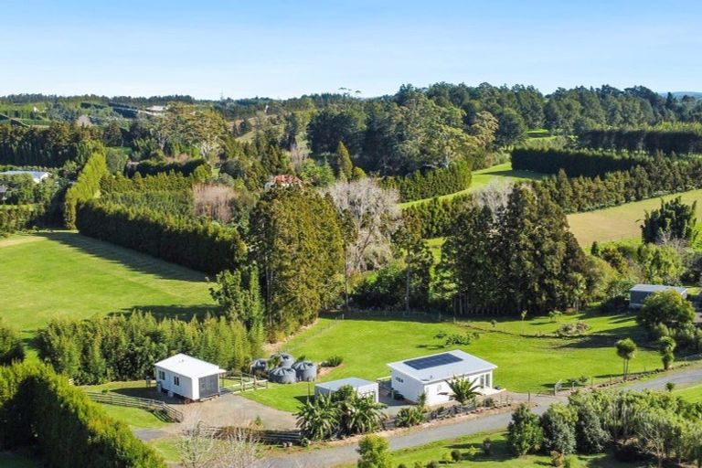 Photo of property in 76 Riddell Road, Kerikeri, 0230