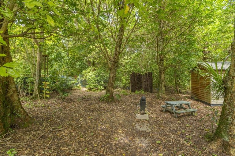 Photo of property in 56 Kapanui Road, Waikanae, 5036