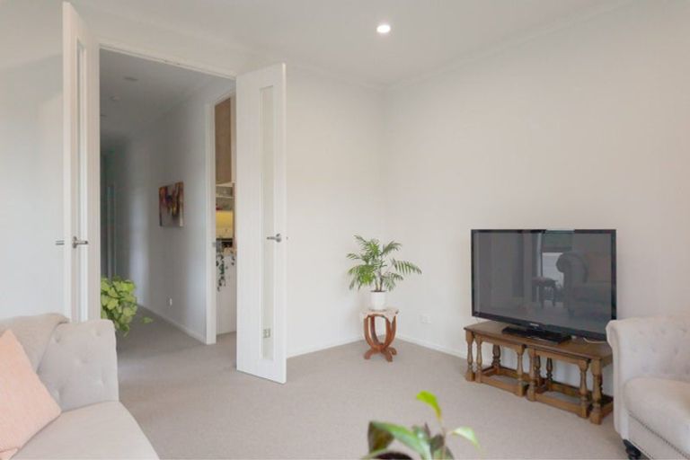 Photo of property in 20 Devoy Drive, Owhata, Rotorua, 3010