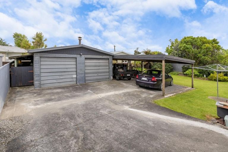 Photo of property in 41 Read Street, Levin, 5510