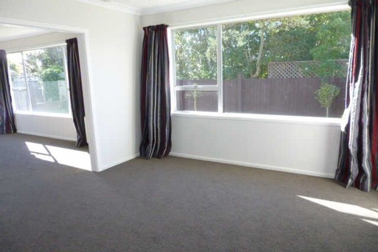 Photo of property in 1/12 Molesworth Place, Somerfield, Christchurch, 8024