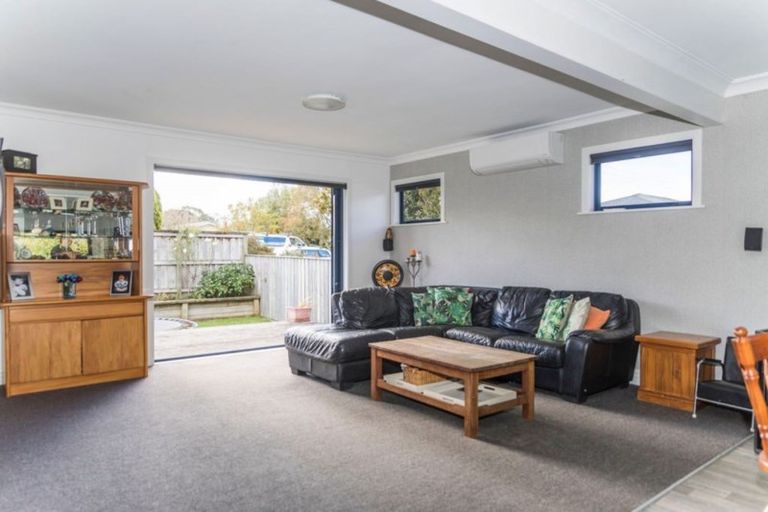 Photo of property in 19 Smith Street, Dannevirke, 4930
