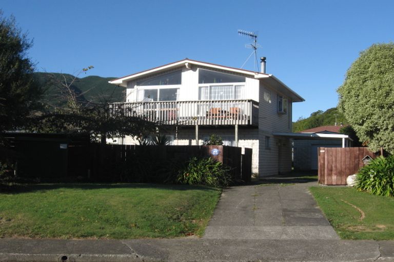 Photo of property in 37 Riwai Street, Paraparaumu, 5032