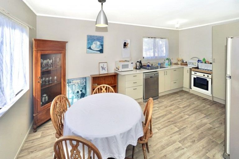 Photo of property in 7 Lowry Road, Te Puke, 3183