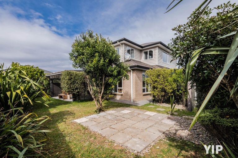 Photo of property in 235 Mark Avenue, Grenada Village, Wellington, 6037