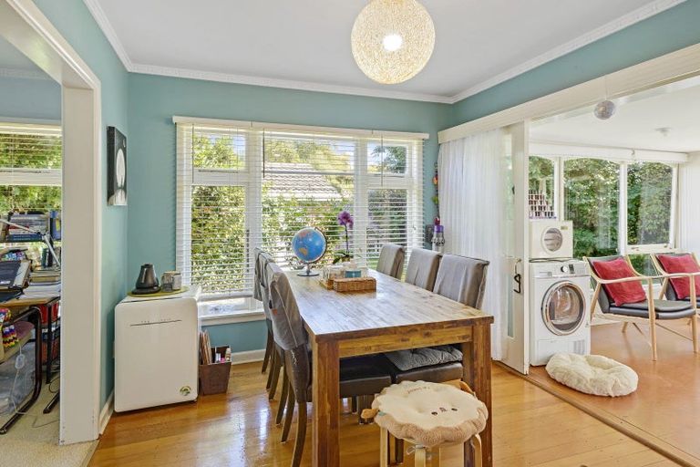 Photo of property in 10 Verran Place, Fendalton, Christchurch, 8052