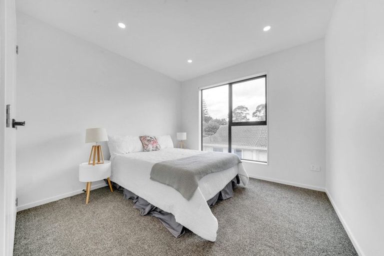 Photo of property in 23c Wanaka Place, Pakuranga Heights, Auckland, 2010