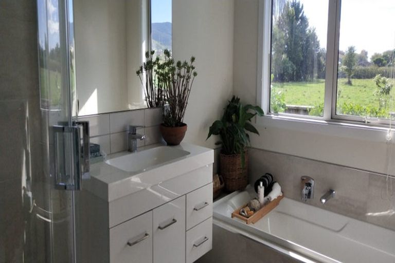 Photo of property in 14 Campari Drive, Richmond, 7020