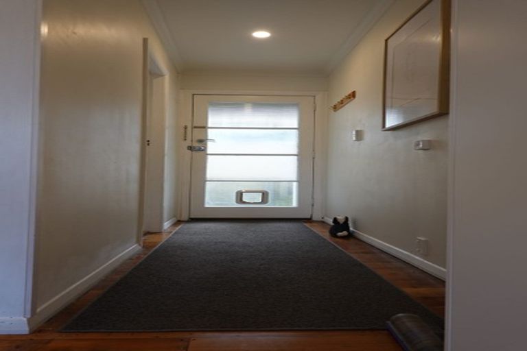 Photo of property in 12b Tyne Street, Island Bay, Wellington, 6023