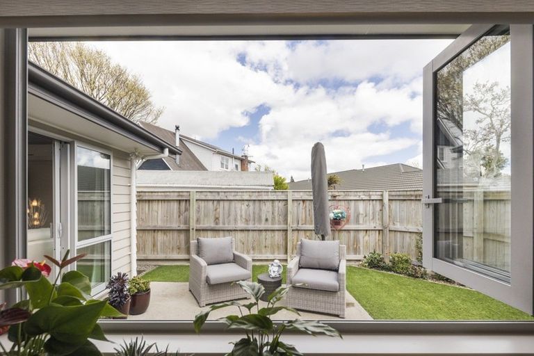 Photo of property in 4 Montgomery Terrace, Hokowhitu, Palmerston North, 4410