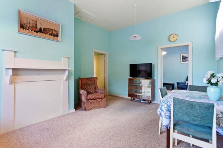 Photo of property in 18 Simeon Quay, Lyttelton, 8082