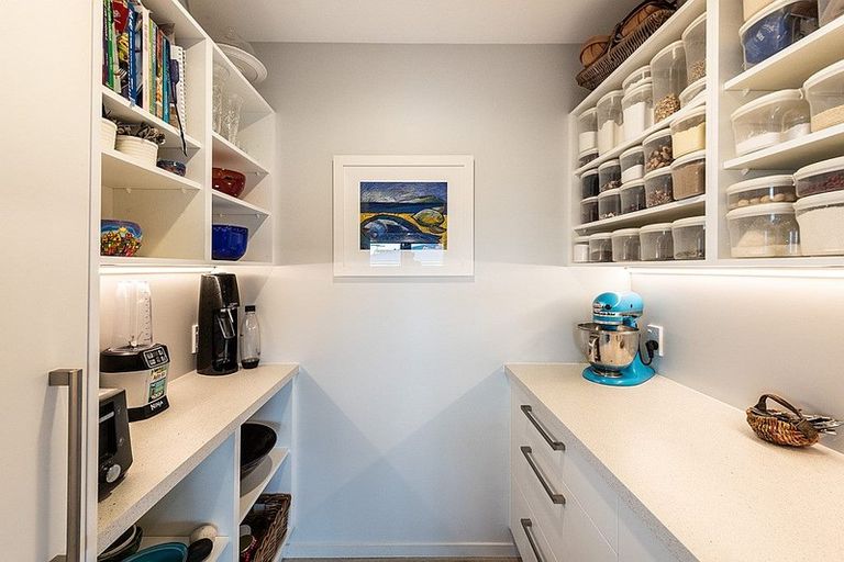 Photo of property in 36 Knights Road, Rothesay Bay, Auckland, 0630