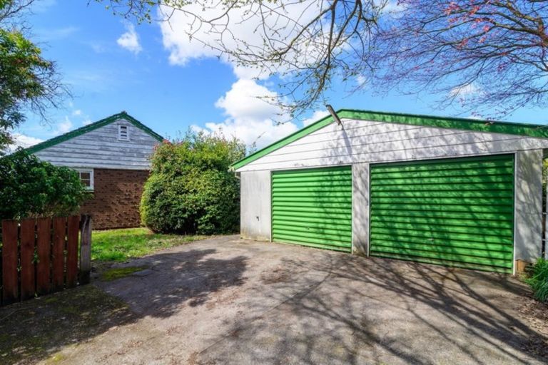 Photo of property in 2 Liane Place, Mangakakahi, Rotorua, 3015