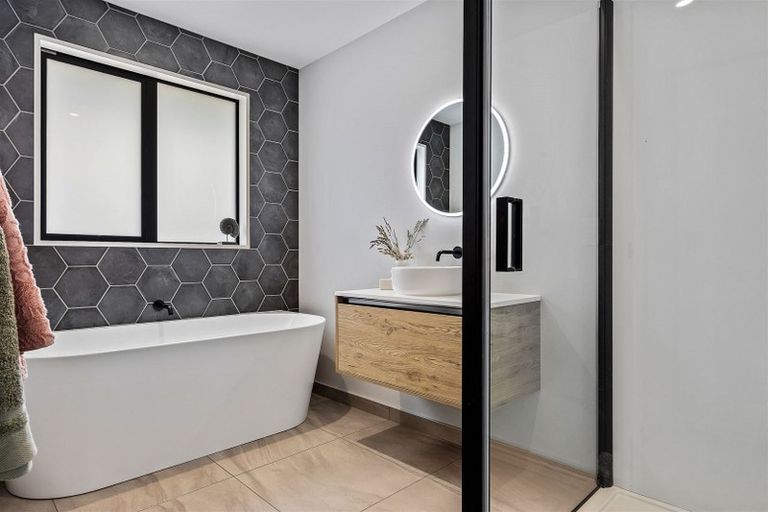 Photo of property in 53 Westpark Boulevard, Rangiora, 7400