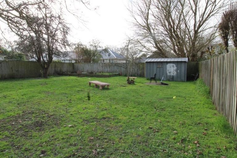 Photo of property in 30 Bateman Avenue, Bryndwr, Christchurch, 8053