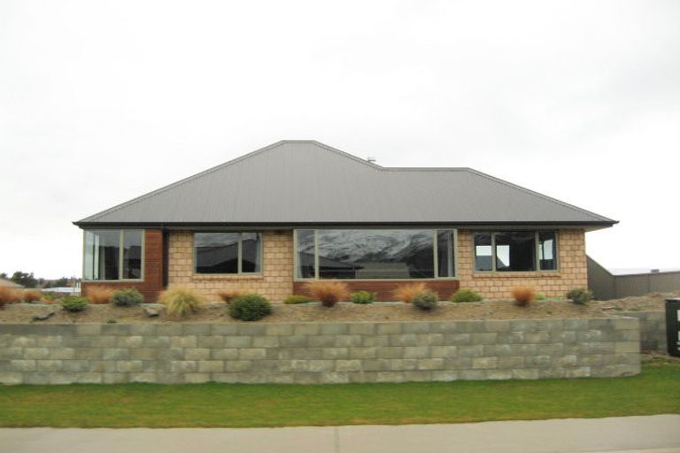 Photo of property in 2 Elizabeth Place, Clyde, 9330