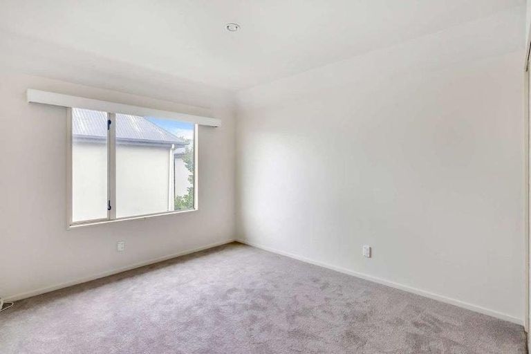 Photo of property in 4/17 Longley Place, Addington, Christchurch, 8024