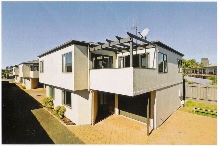 Photo of property in 6/1161 Victoria Street, Whitiora, Hamilton, 3200
