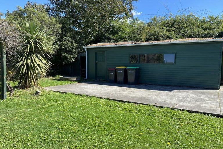 Photo of property in 90 Brynley Street, Hornby, Christchurch, 8042