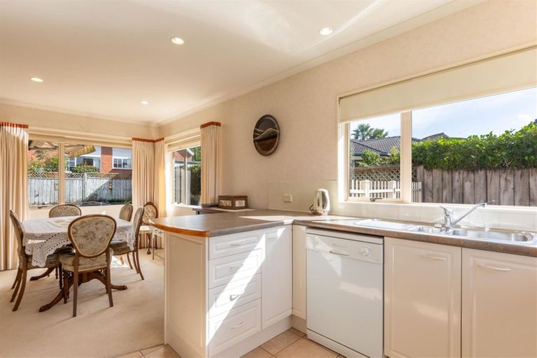 Photo of property in 39 Starlight Cove, Hobsonville, Auckland, 0618