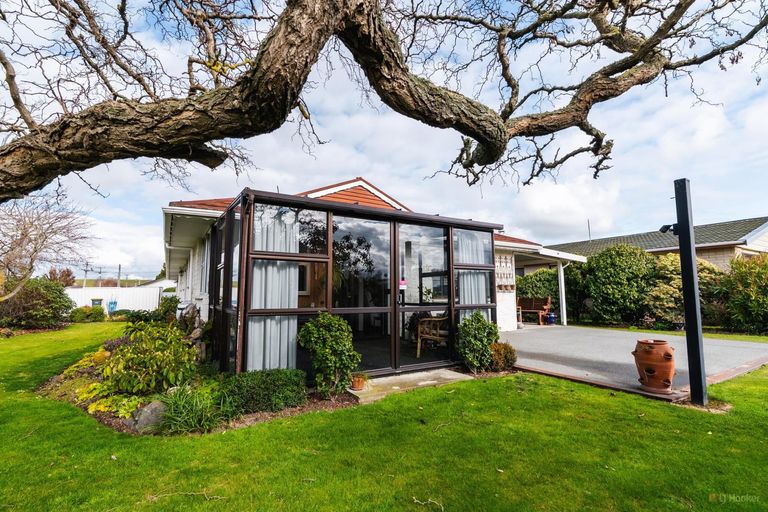 Photo of property in 14 George Street, Pleasant Point, 7903