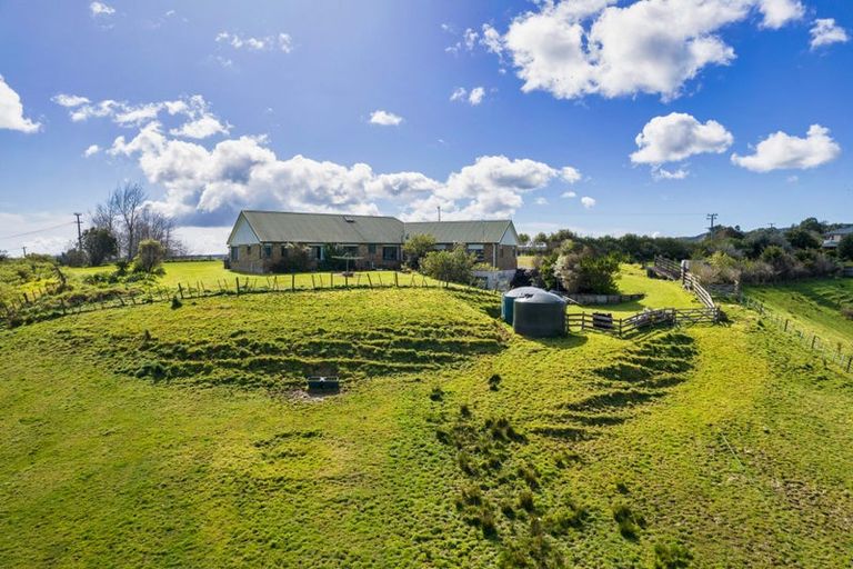 Photo of property in 91 Trig Road, Whitford, Howick, 2571