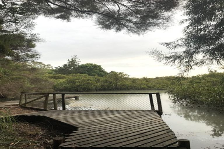 Photo of property in 14 Rata Road, Whenuapai, Auckland, 0618