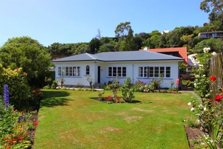 Photo of property in 39 Augusta Street, Redcliffs, Christchurch, 8081