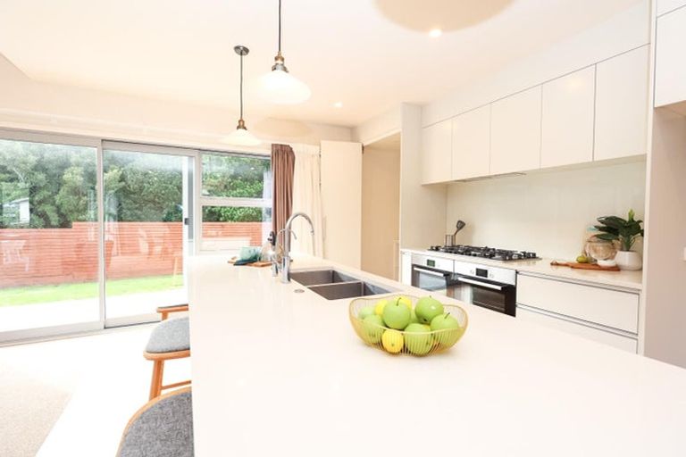 Photo of property in 11 Crompton Avenue, Churton Park, Wellington, 6037