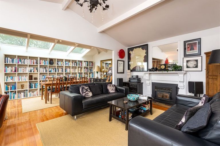 Photo of property in 97 Richmond Hill Road, Richmond Hill, Christchurch, 8081