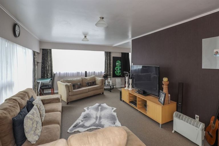 Photo of property in 16 Tamihana Avenue, Huntly, 3700