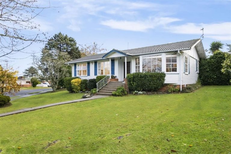 Photo of property in 1 Troon Place, Papatoetoe, Auckland, 2025