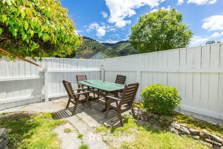 Photo of property in 1/7 Amber Grove, Birchville, Upper Hutt, 5018