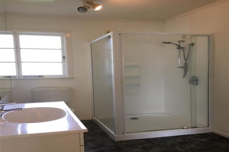 Photo of property in 17 Kauika Road, Avenues, Whangarei, 0110