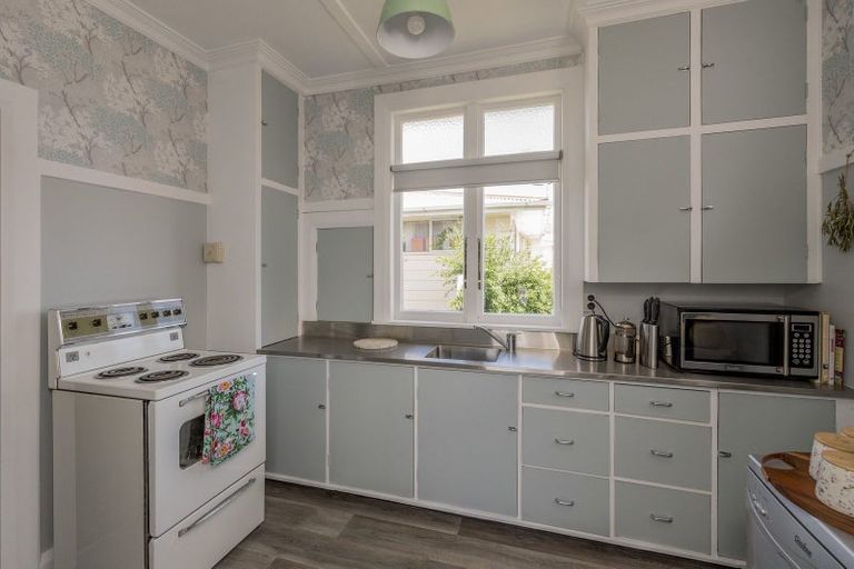 Photo of property in 2 Shamrock Street, Levin, 5510