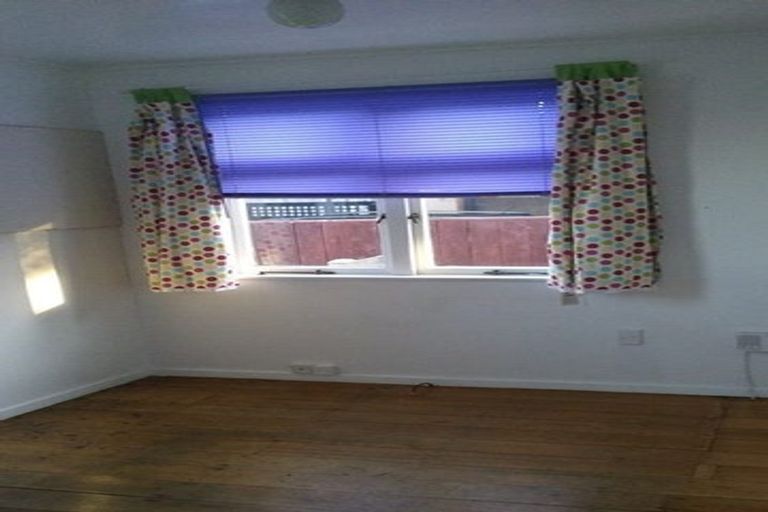 Photo of property in 52 Manapouri Crescent, Hokowhitu, Palmerston North, 4410