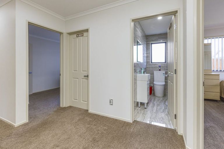 Photo of property in 58 Rangitoto Road, Papatoetoe, Auckland, 2025