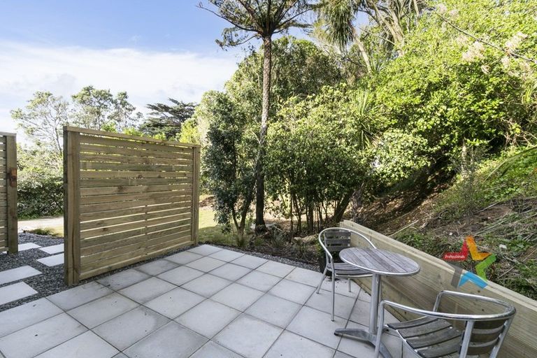 Photo of property in 15 Sheridan Terrace, Johnsonville, Wellington, 6037