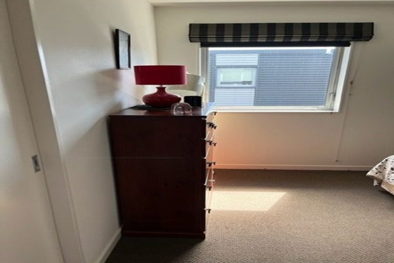 Photo of property in Montreaux, 164 The Terrace, Wellington Central, Wellington, 6011