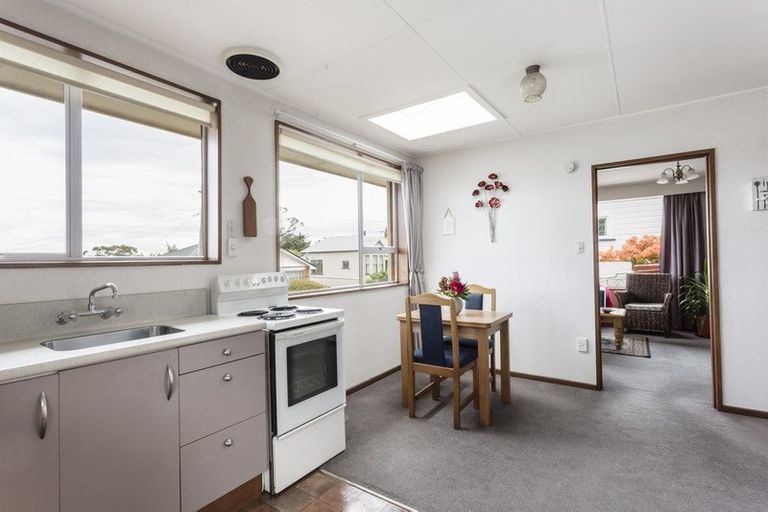 Photo of property in 10 Bernard Street, Kenmure, Dunedin, 9011
